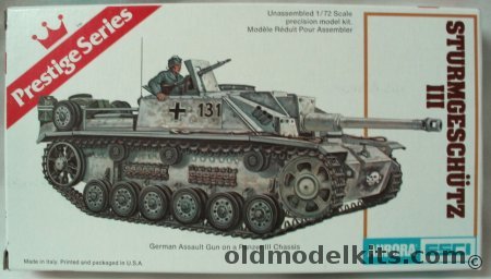 Aurora-ESCI 1/72 Sturmgeschutz III Assault Gun - 1st Panzer/14th Waffen SS/16th Panzer/3rd SS Panzer Totenkopf, 6213 plastic model kit